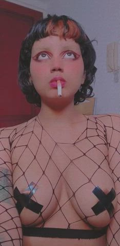 wanna eat me while smoke? ??