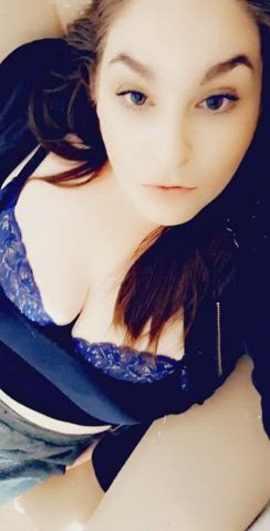 (f) curvy enough? 👀