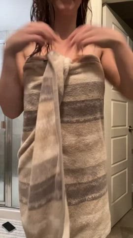 Would you help me lotion my back
