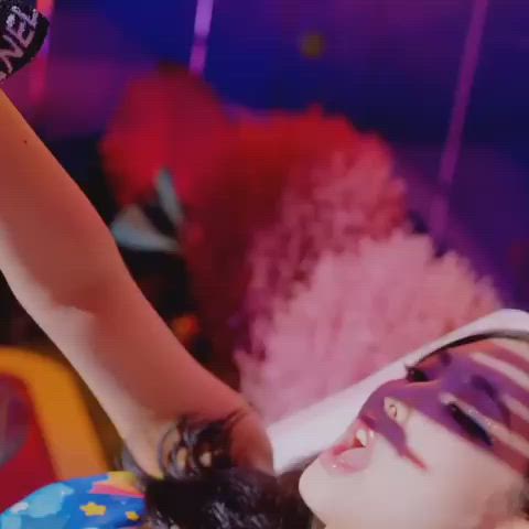 Everytime I see Jennie’s part in Ice Cream MV like im gonna drool with her hotness