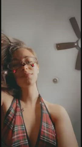 18 years old ass non-nude panties schoolgirl gif