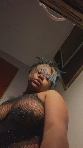 amateur ass big ass big tits bouncing tits natural tits nipple piercing onlyfans