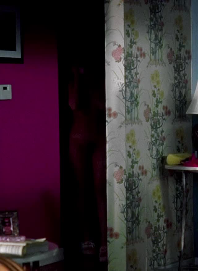 Alexis Dziena in Broken Flowers (2005)