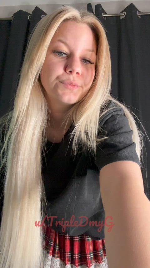 big tits blonde boobs huge tits onlyfans pawg tits gif