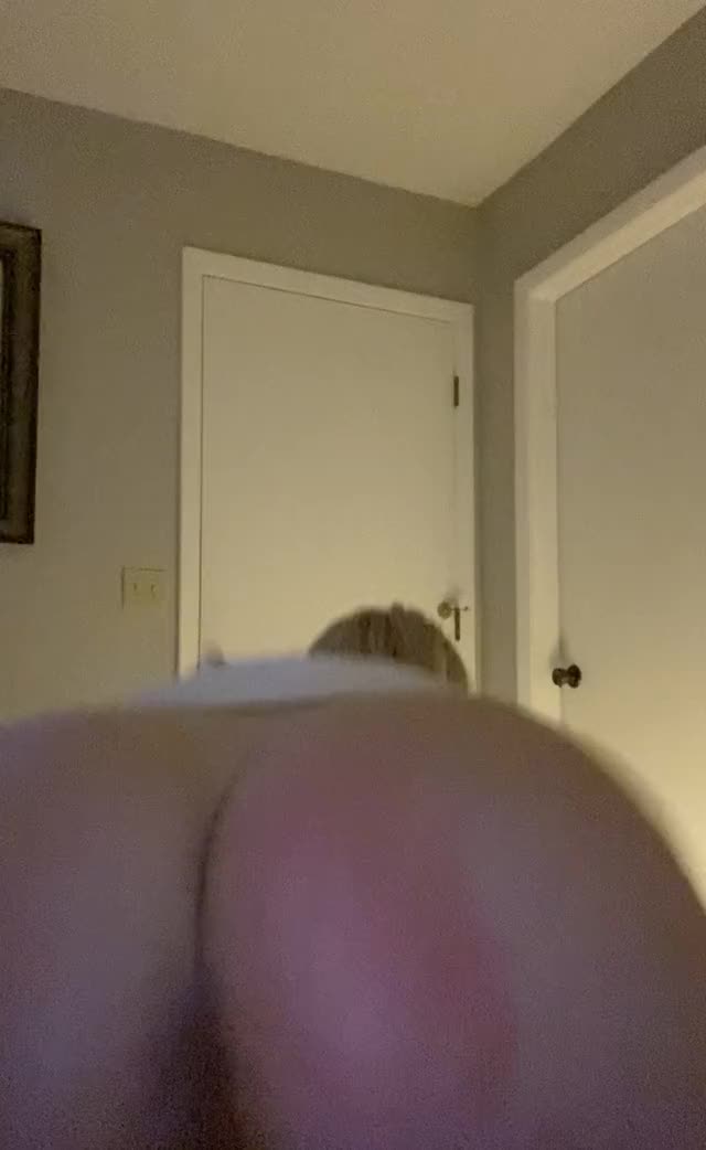 add me on snapchat @datingyourdaddy ?