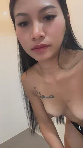 Are you into small girls? 😘