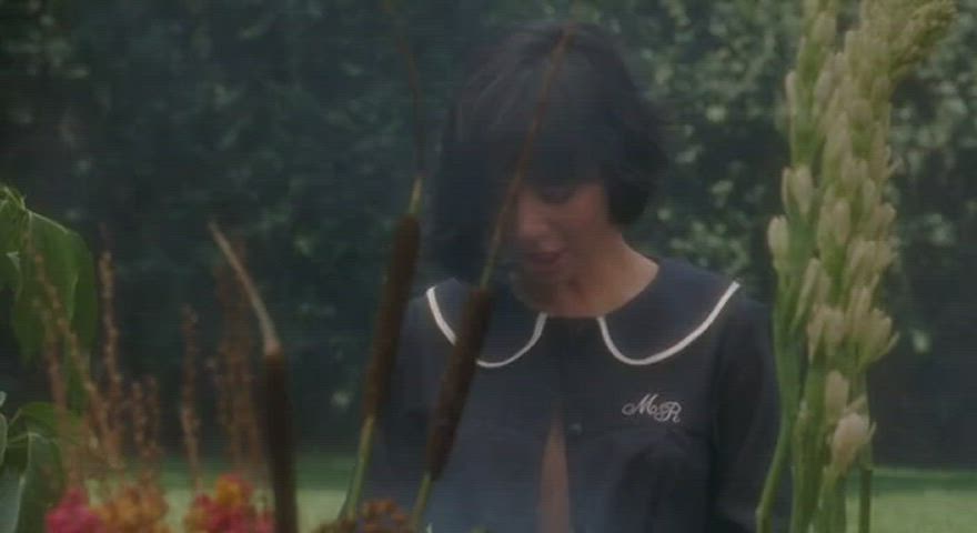 Martha Higareda - Niñas Mal (2007)