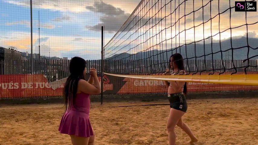 Serafina VS Valentina
sand beach tournament