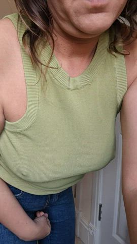 Come over and squeeze my booty