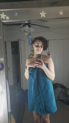 amateur nude onlyfans pubic hair short hair small tits towel amateur-girls gif