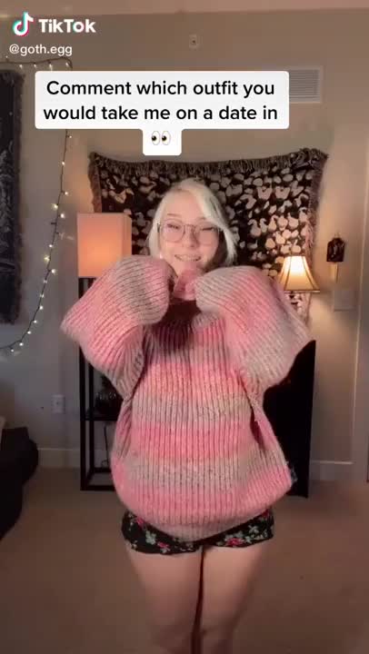 Boobs big, much bounce