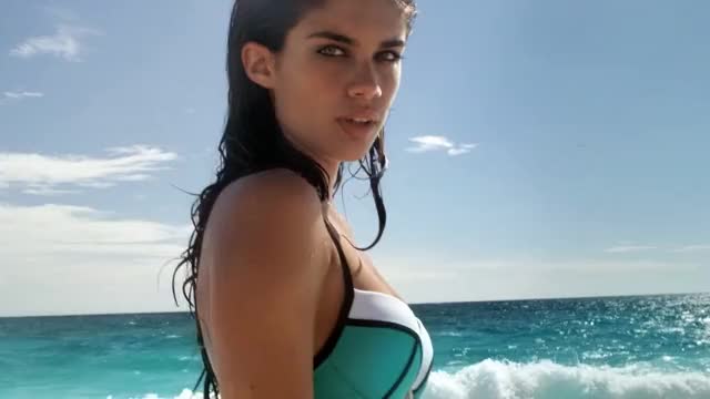 Calzedonia Summer Spot with Sara Sampaio