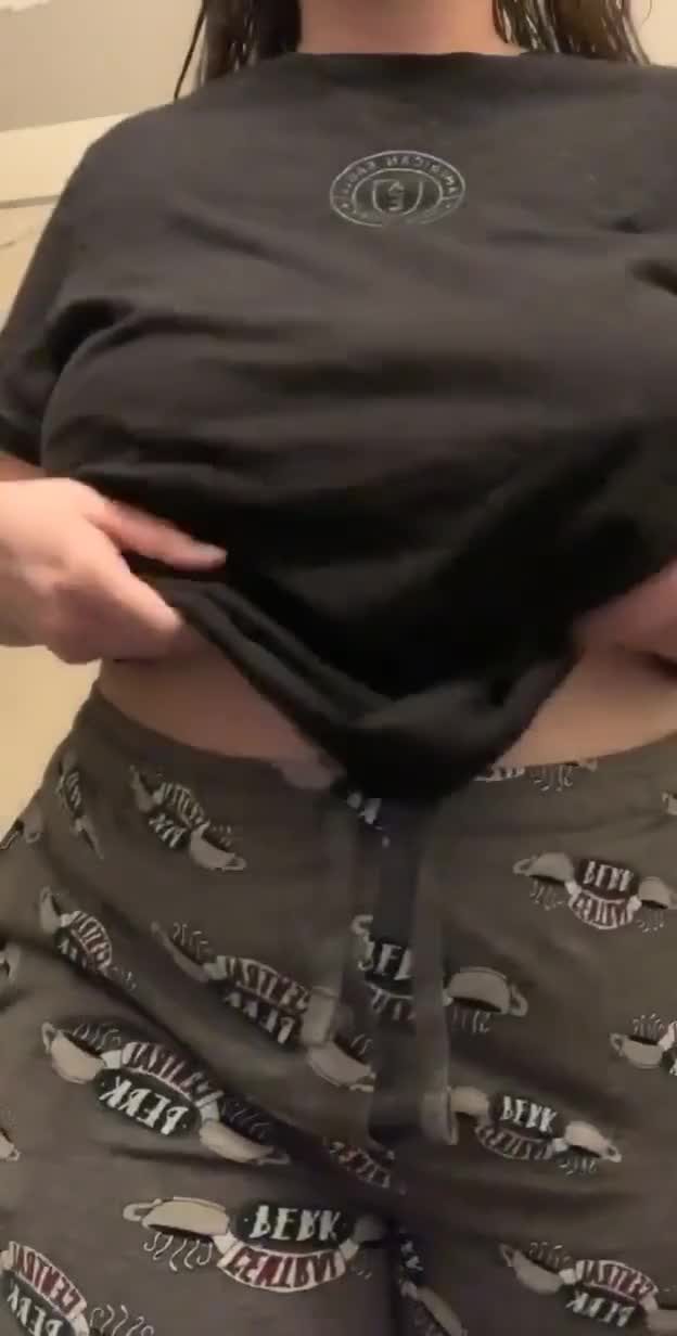 Titty Drop