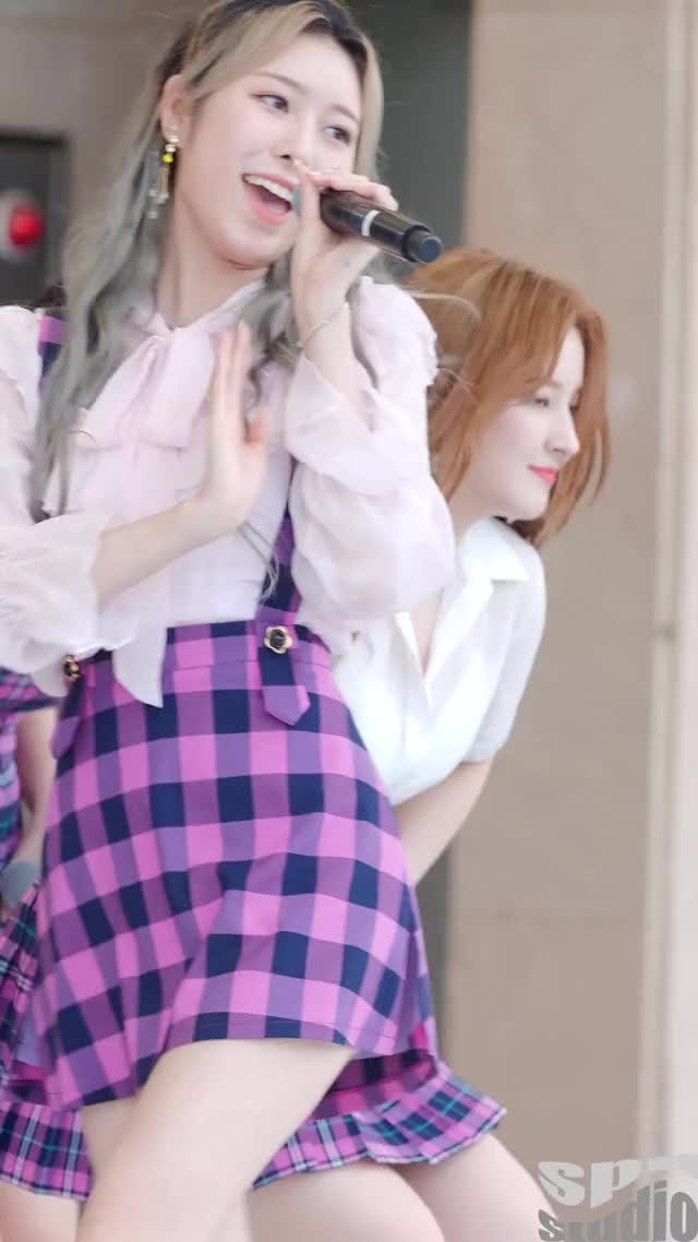 Momoland - Nancy 190525 5