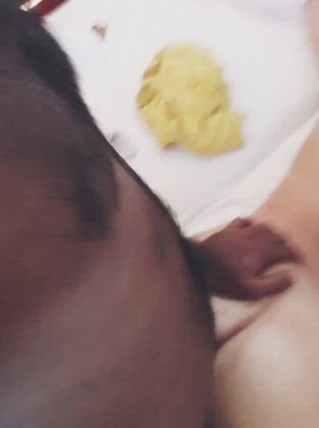 A little lovin' before bed 🍑