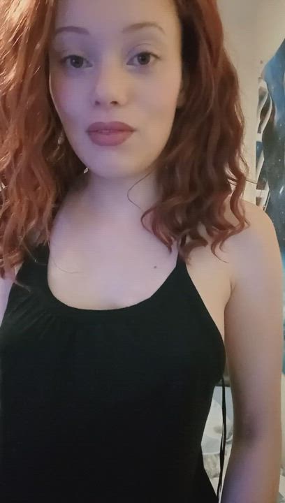 Giving you idiots a new fetish. Worship me while I hiccup! [domme]