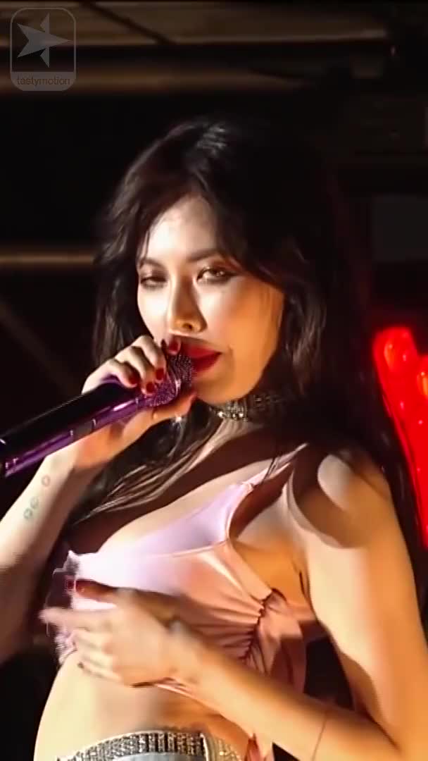 Hyuna 180616 @ United CUBE Concert 'ONE' 1