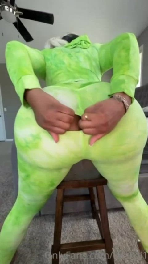 ass big ass bubble butt gif
