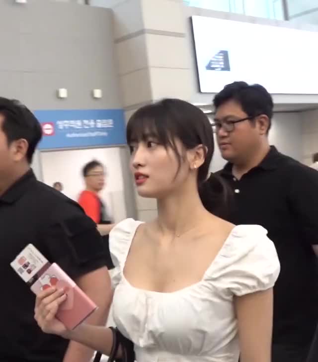 Momo