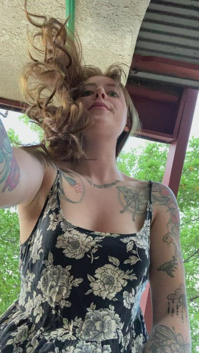I’m a short dress, no panties kind of girl