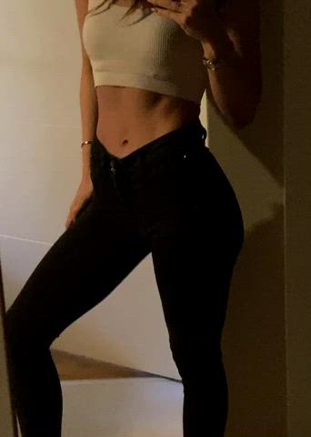 need some fashion advice is this easy enought to rip off