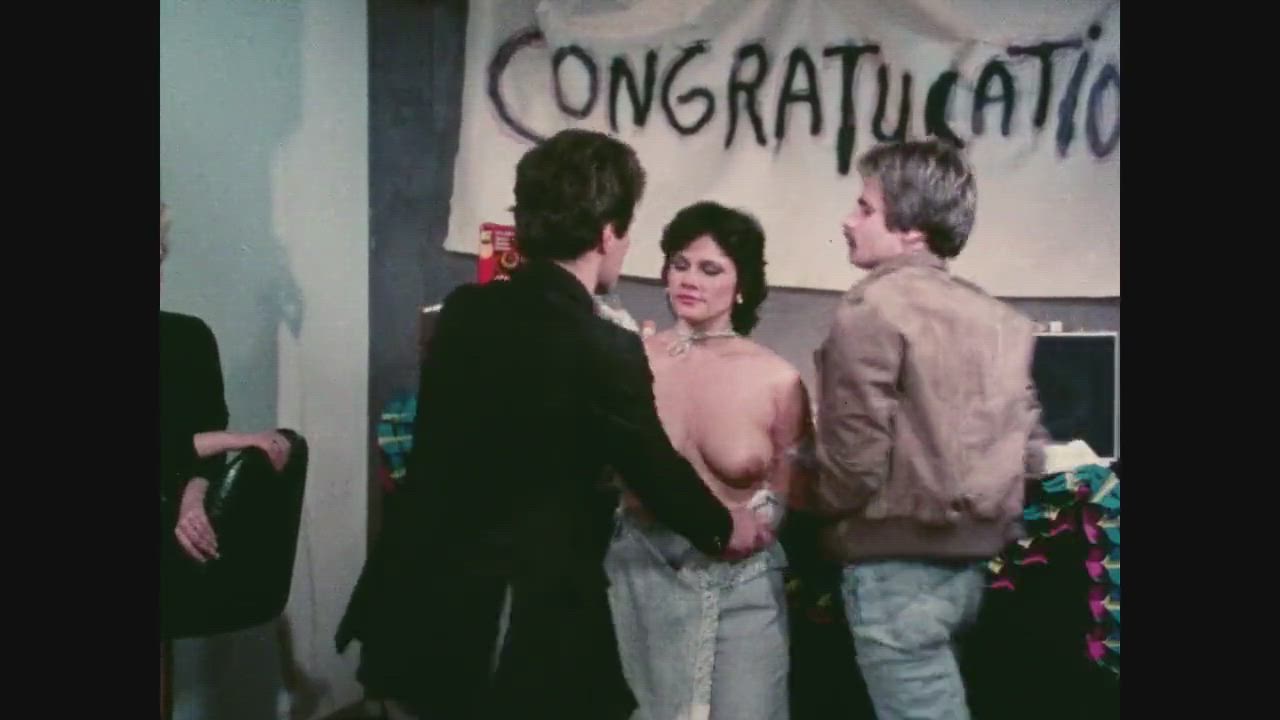 Cunnilingus Groping Group Sex Retro Rough Vintage gif