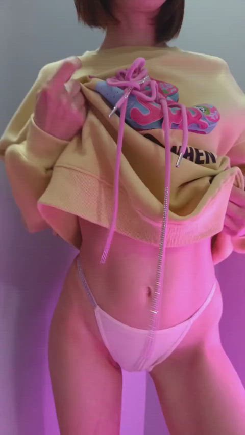 boobs cuckold girls milf mom celebs fit-girls just-boobs tik-tok upskirt-tease gif