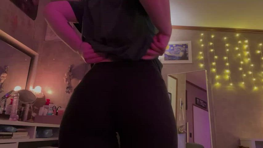 let me sit on ur face