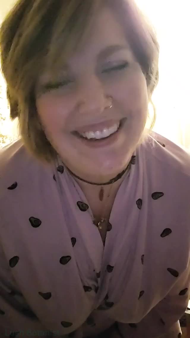 Hi! I'm back from my break and here is a Fart of the Day for a special fan <3