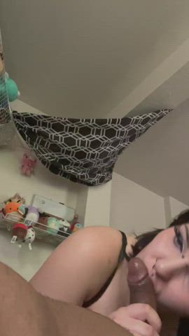 I love sucking his BBC 🥴 LINKS IN BIO <3