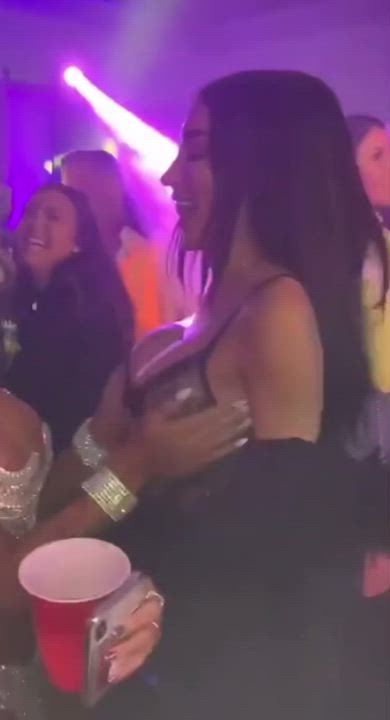 Chantel shaking her titties in slow motion