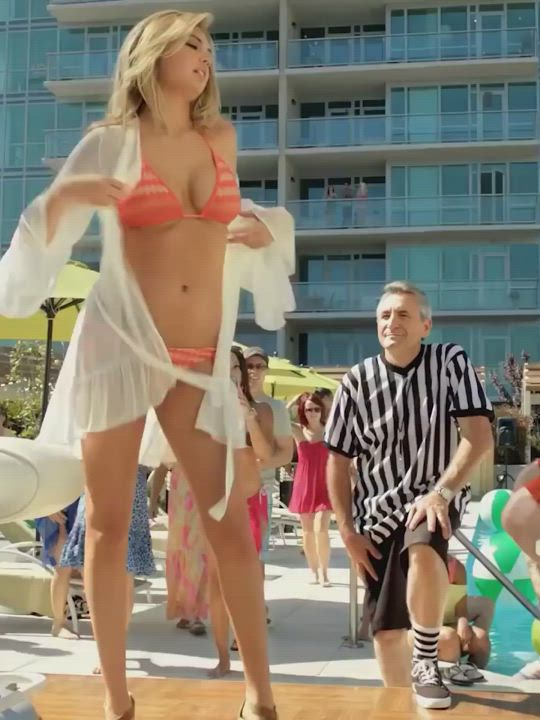 Kate Upton - SoBe Commercial (2011)