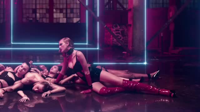 Taylor Swift - Look What You Made Me Do - Lying - r/PopForThePlot