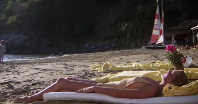 Bo Derek - 10 (1979) 2