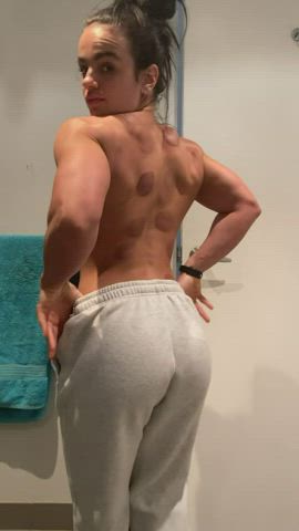 Big Ass Muscular Girl Nude gif