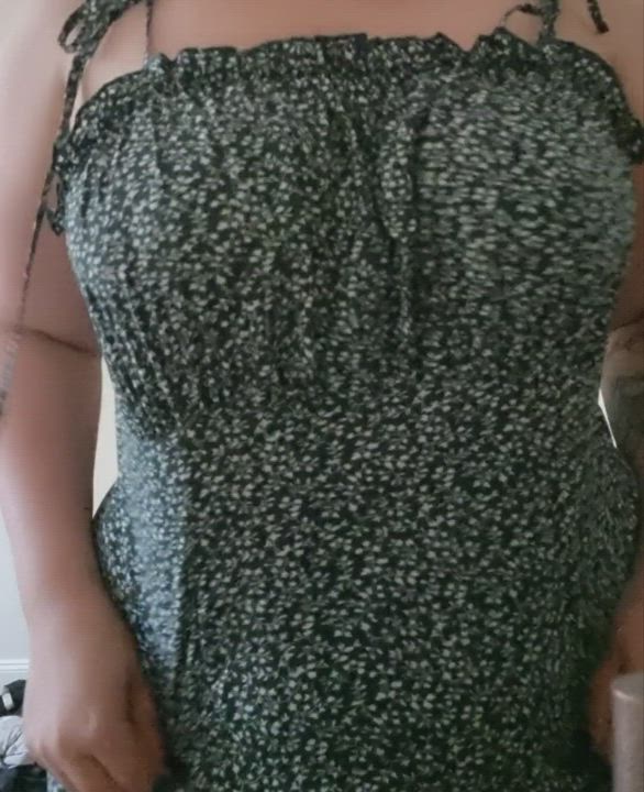 Sundress season is the most wonderful time of the year ☀️ [OC, Drop]