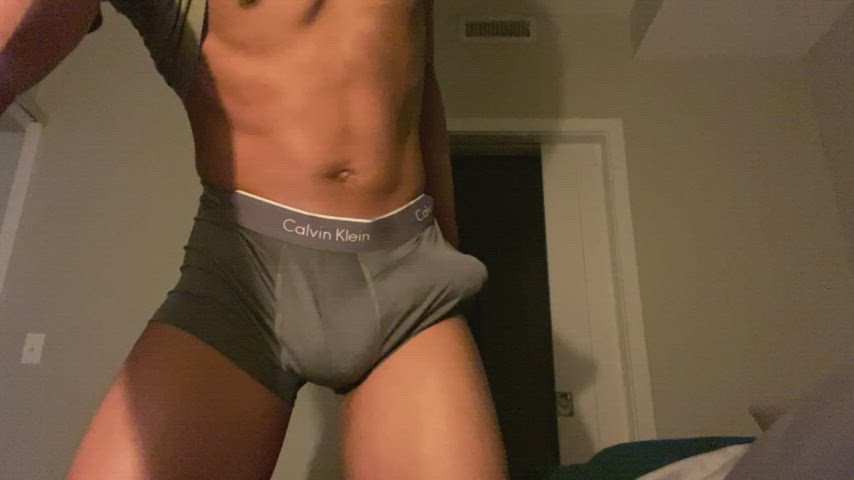 Cum find out what I’m hiding 😩😈