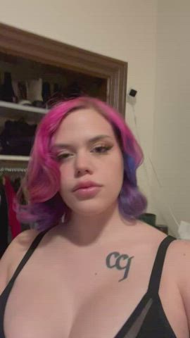 Dumb bimbo just talking about my hair.