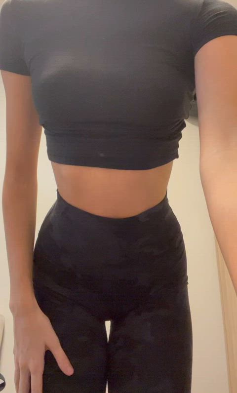 daddy said i can show my 2005 t33n tits online as long as i don't tell mommy