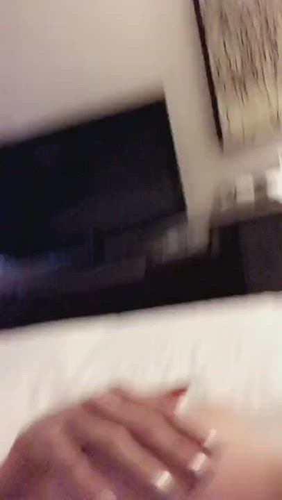 Mom keeps sending me snaps (18)