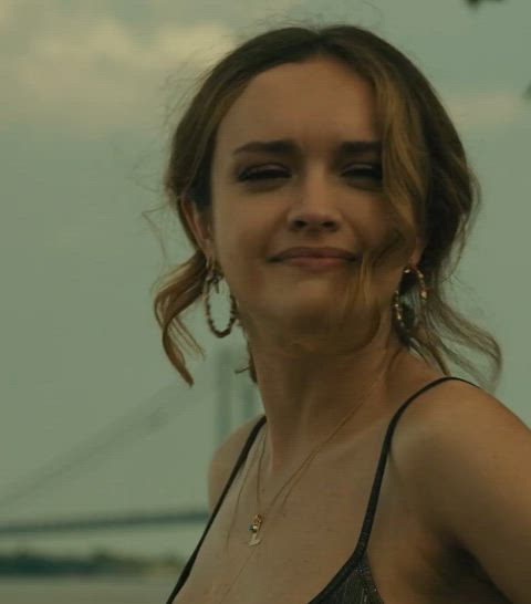 Olivia Cooke [Naked Singularity]