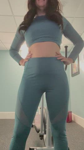 ?️‍♀️ 35yo MILF Morning work out in my new outfit! Hard work starts to pay