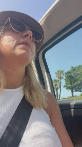big tits boobs milf gif