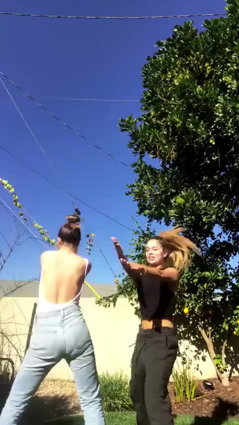 Bailee Madison & Tessa Brooks