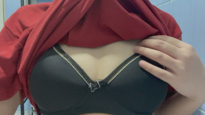 Filipina wraser nipples for y’all