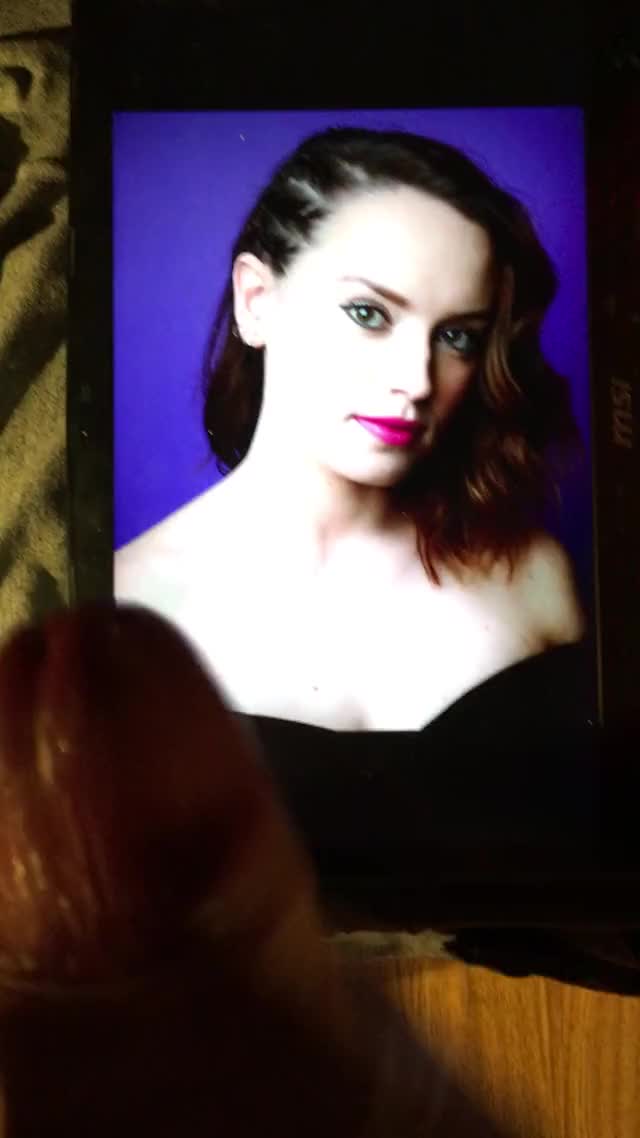 cum cumshot daisy ridley gif