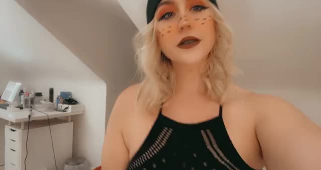 Lil boobies
