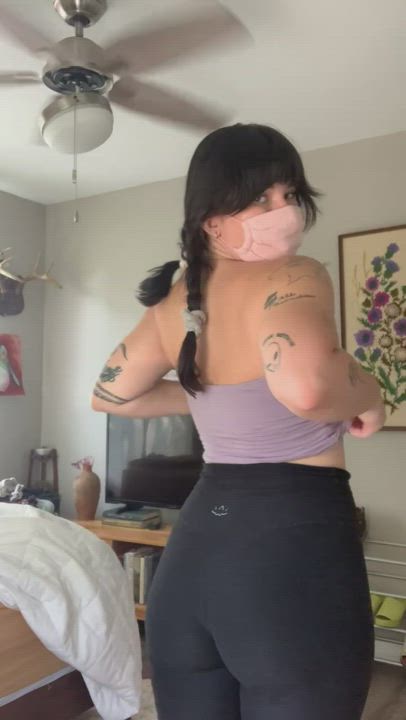post-Lowe’s sweaty clothes peel ?(bouta fix that ceiling fan ???)