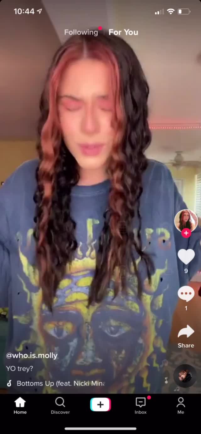 TikTok tit peekaboo