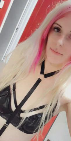 Hard nips tiny titties 🤭